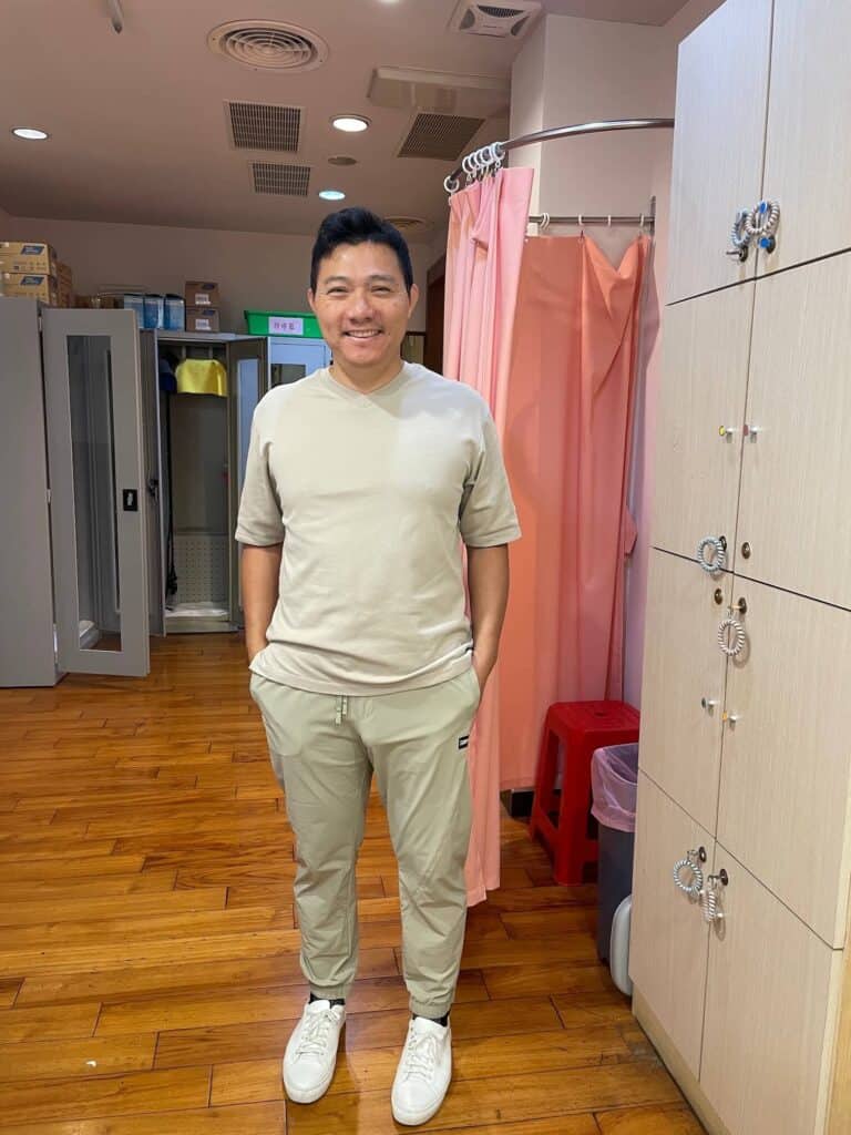 
全身健康檢查換裝